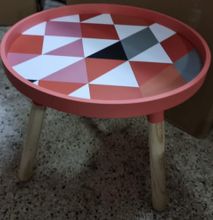 3 legged decorative round side table