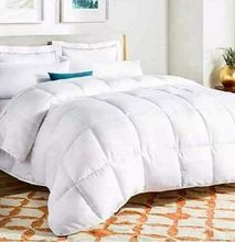 White cotton duvet,with 1 bedsheets,2 pillowcases.-6*6