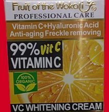 FRUIT of The Wokali 9% Vitamin C Instant Cream. Reduces Spots, Freckles & Brightens