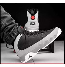 Jordan 9 - Black and White