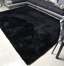 Fluffy Carpets- Black